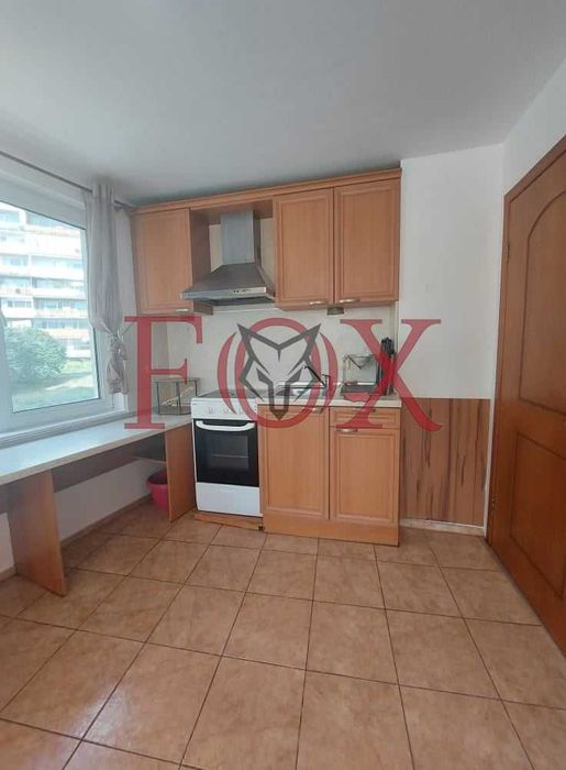 Дава се под наем Тристаен апартамент в Варна, Левски - 90 кв.м за 459 € - Снимка #1