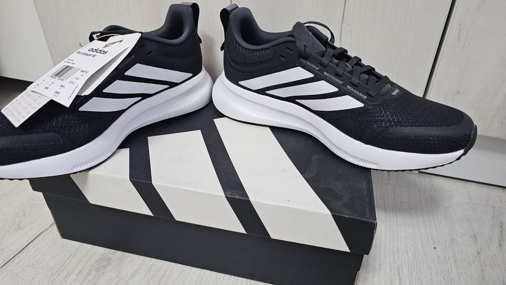 Маратони adidas 39