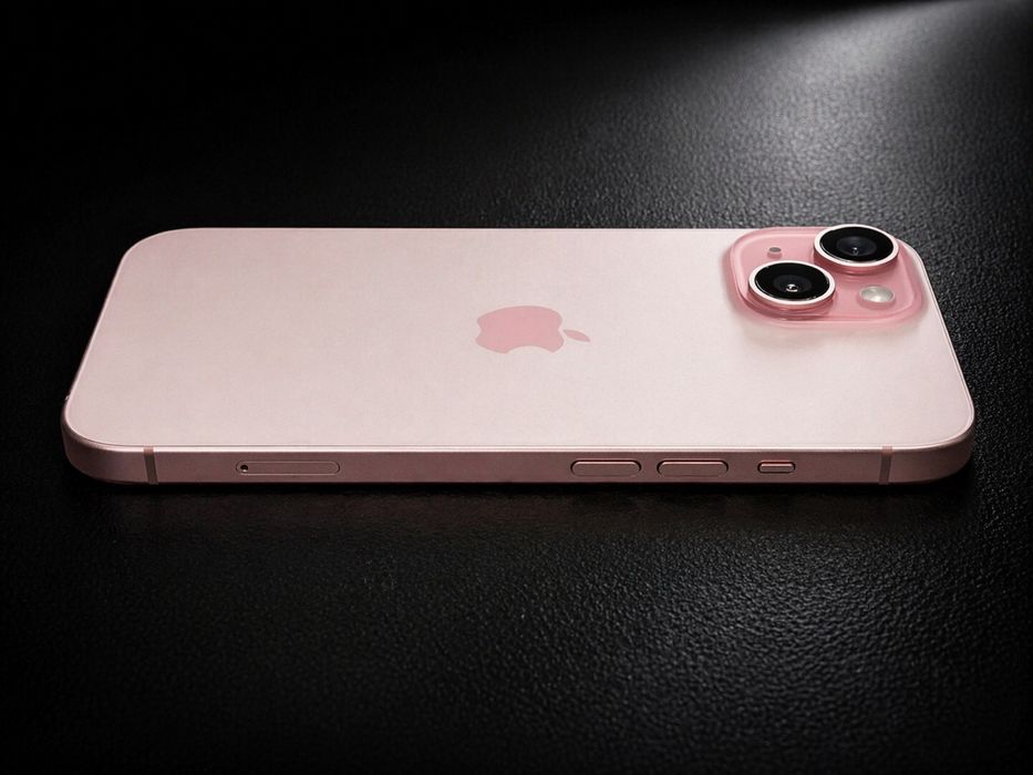 Iphone 15 розов в отлично състояние