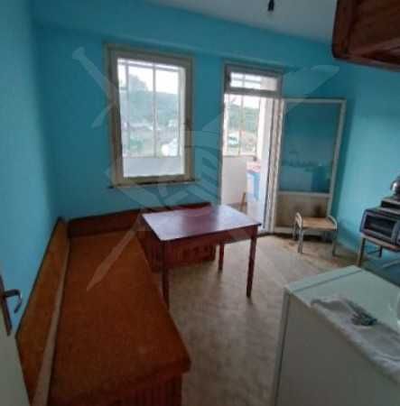 Продава се Четиристаен апартамент в Калофер - 100 кв.м за 450 €/кв.м - Снимка #3