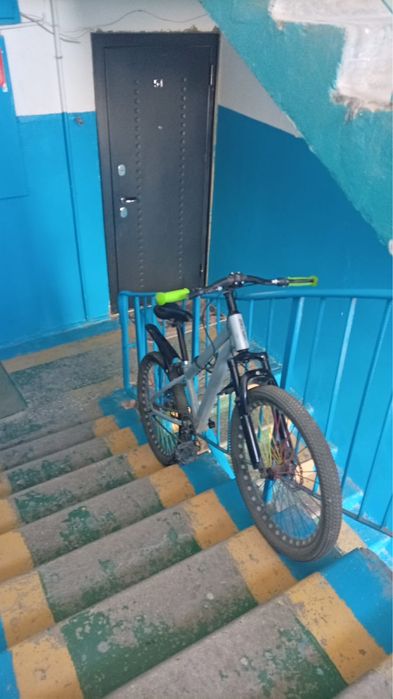 Велосипед спортивный