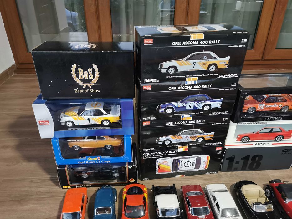 Colectie 115 machete 1 18 BBurago Maisto AutoArt Sun Star schimb cu diverse sau auto