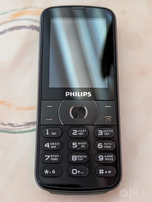 Телефон Philips Xenium E560