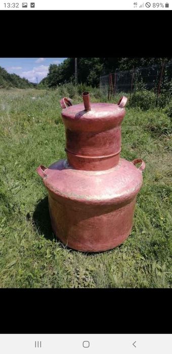 Vând cazan de țuică la 130 de  Litri  cu fundul de 4 mm