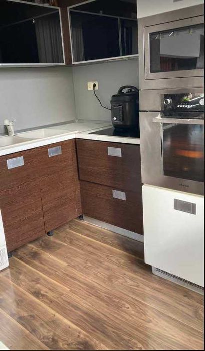 Продава се Многостаен апартамент в Варна, Аспарухово - 125 кв.м за 1400 €/кв.м - Снимка #12