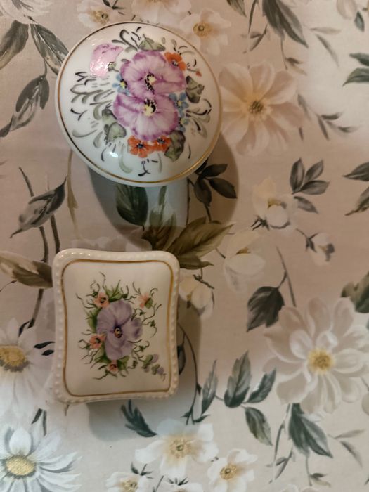 Bibelouri de vanzare