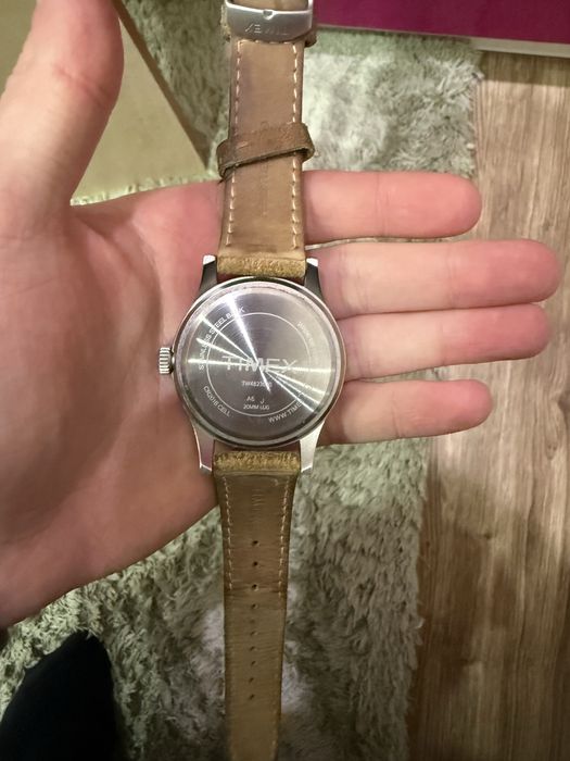 Часы Timex привезли с Америки