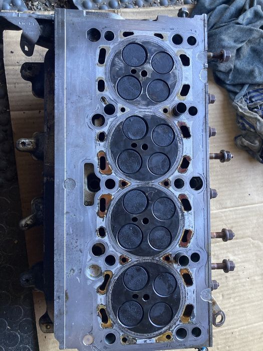 Turbina injectoare egr ambreaj clapeta piese motor  20 tdi euro 5