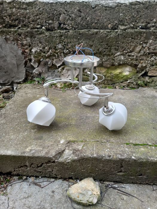 Полилей за хол или спалня