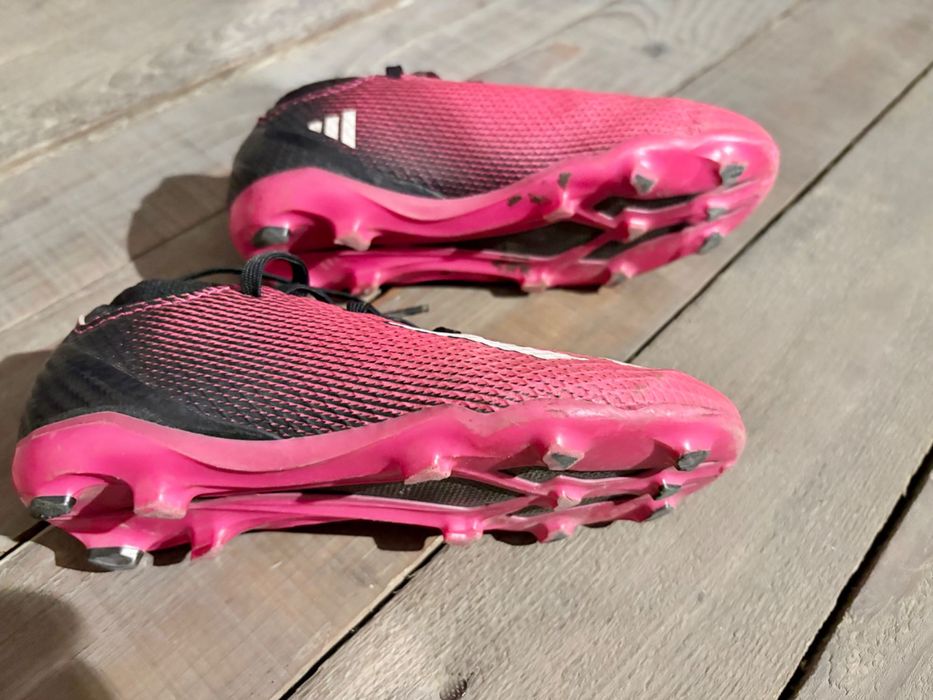 Ghete fotbal copii Adidas X Speedportal.4 – Mărimea 31.5 (Roz/Negru)