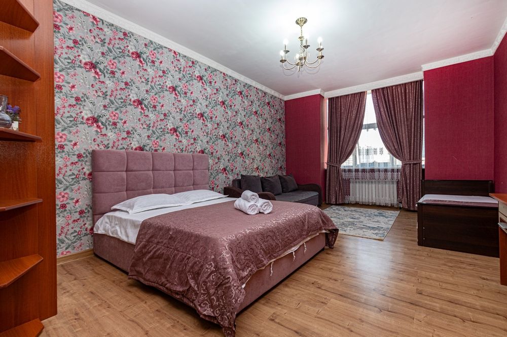 Посуточно 3 х ком возле Валиханова