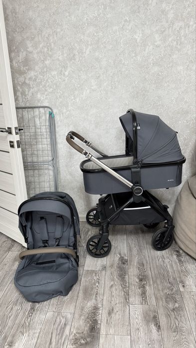 Продам коляску 3 в 1 Kidilo