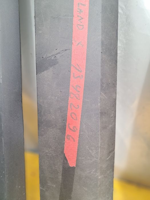 Лайсна врата Opel Crossland