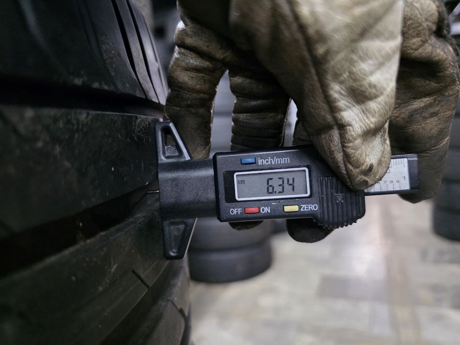 4бр Летни гуми 255 40 18 - Nexen