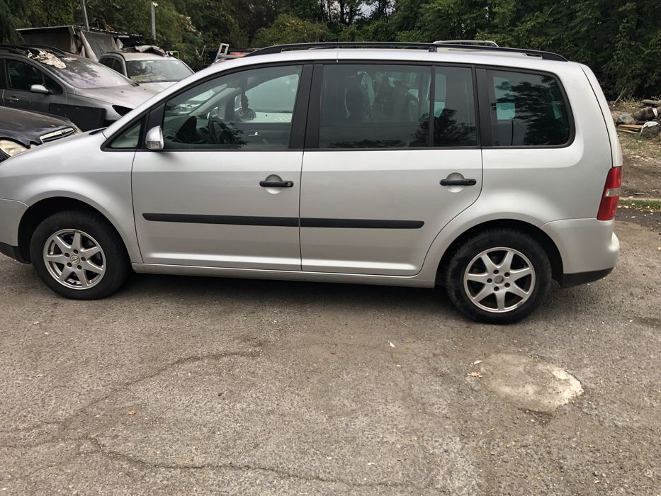 VW Touran 1.9 НА ЧАСТИ