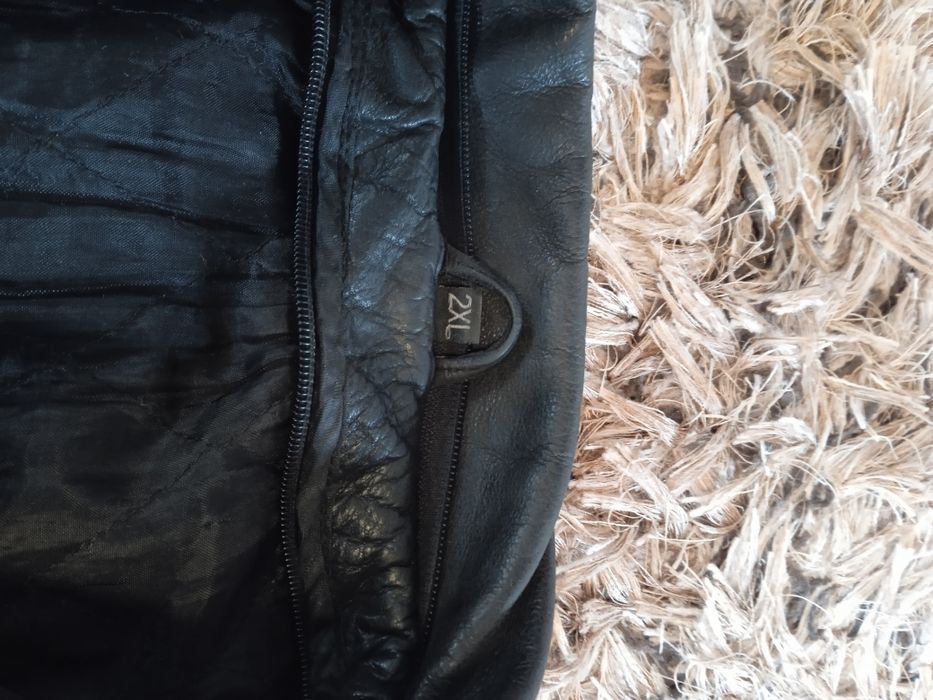 Кожаная куртка мужская. Б.у