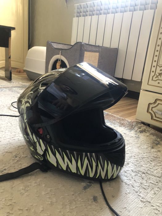 Мотошлем мотошлем