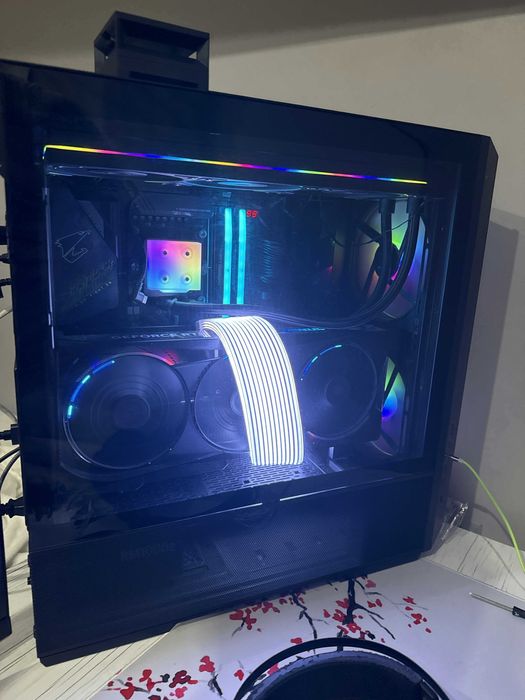 I9-14900K/ RTX 5080 Master 16G / 32GB RAM - Геймърски компютър