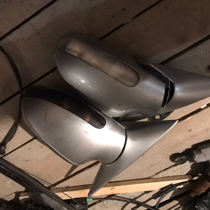 Ansamblu stregătoare și oglinzi slk r170 250 lei