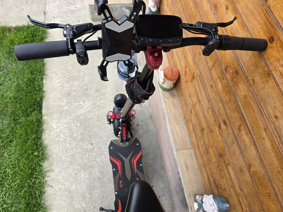 Trotineta electrica Boyueda Q7 Pro Max, 2x1600W, baterie 52V 28Ah