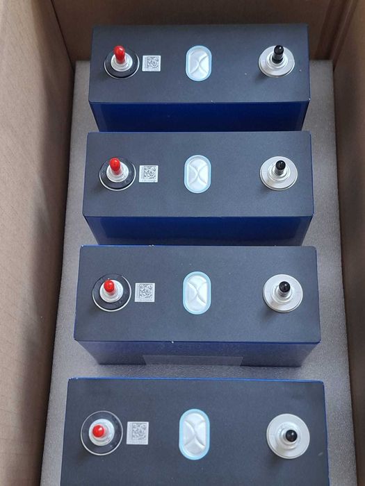 Vand baterii LiFePo4 3.2V, 320A Grade A