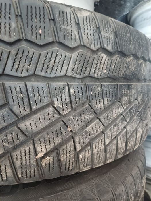 Продам  шины CONTINENTAL 215/60 R16