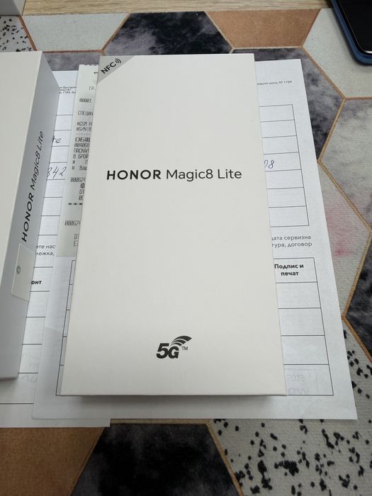 Honor Magic 8 Lite 5G 8/512gb - чисто нови с гаранция