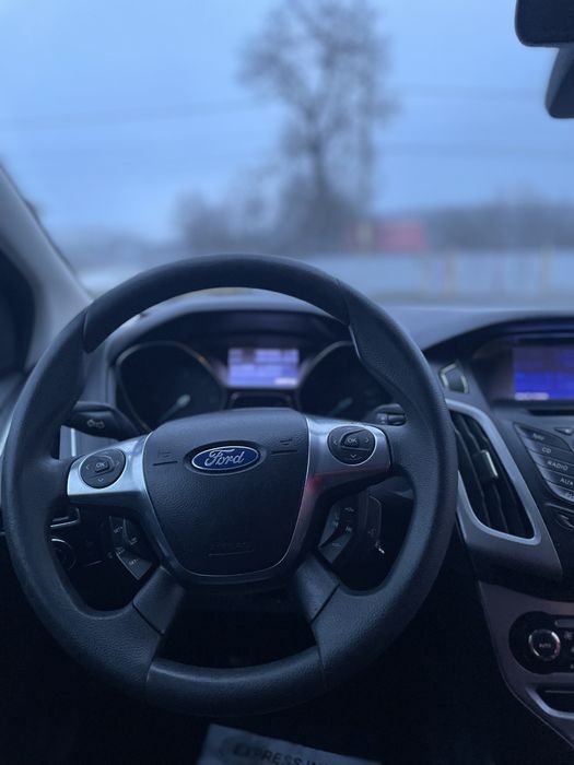 Ofer spre vanzare ford focus