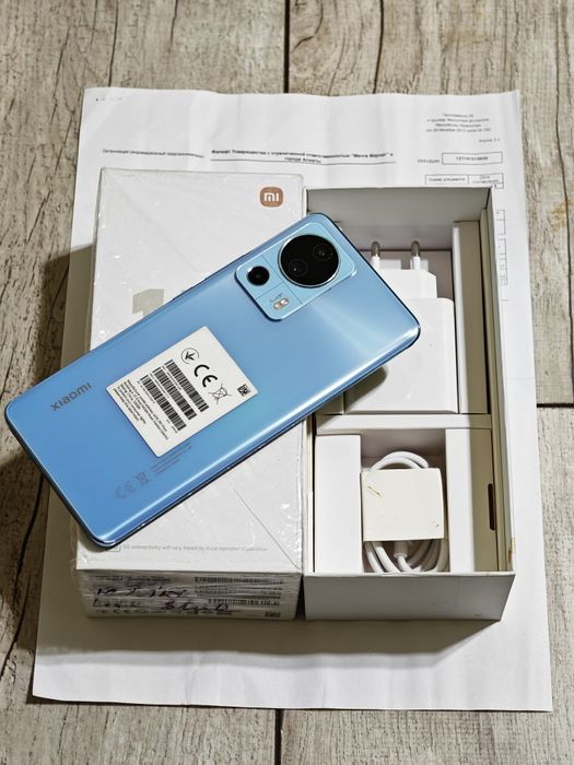 Xiaomi 13 lite 256 gb Ram 8 5G