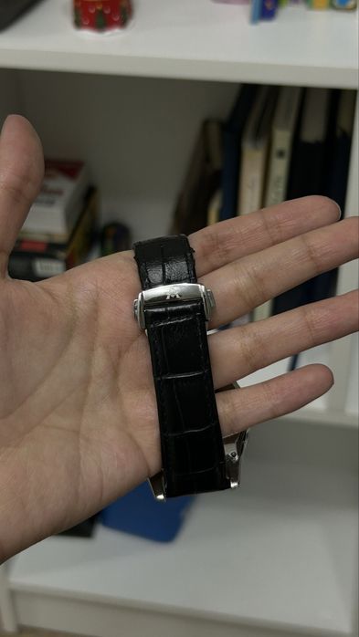 Часы Abyroy хорошего качества. Торг есть