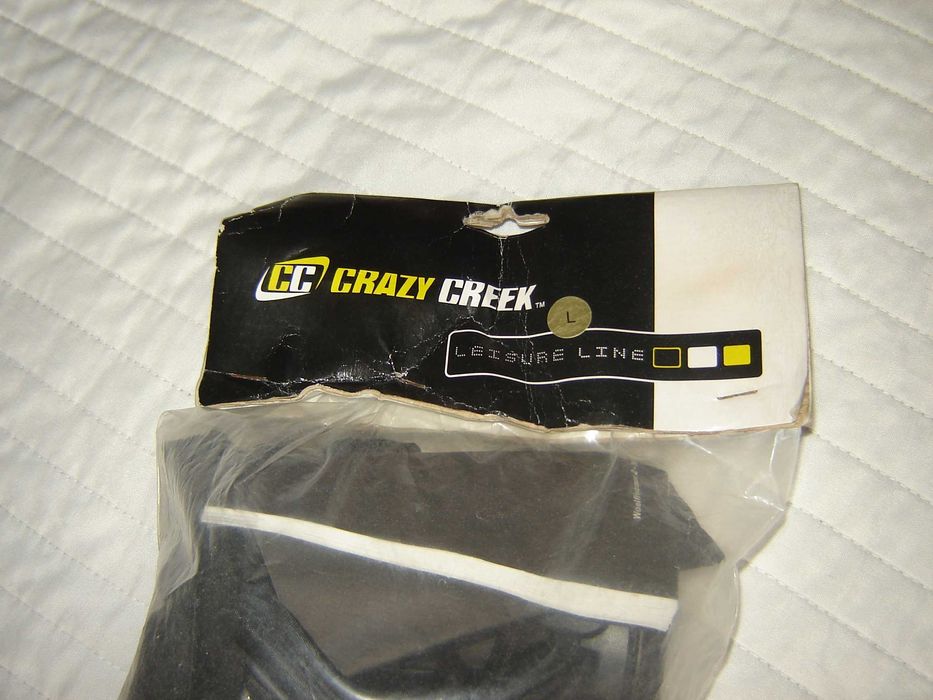 Set protectie genunchi, coate si palme marca Crazy Creek size L