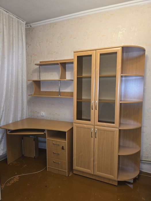 Мебель в комнату