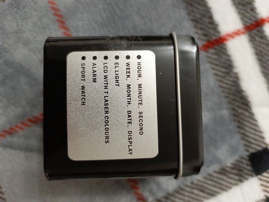 Мужские часы спортивные