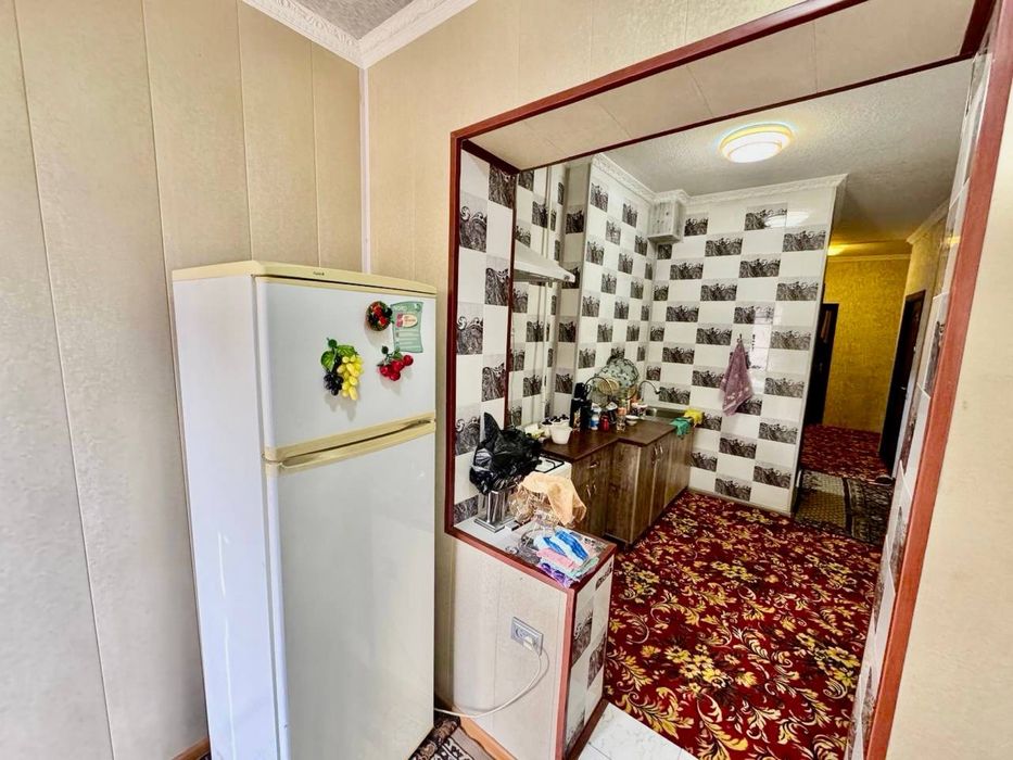 Продаётся 2 ком 10 микрорайон