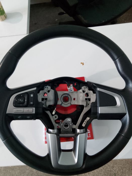 Продавам волан за субаро XV