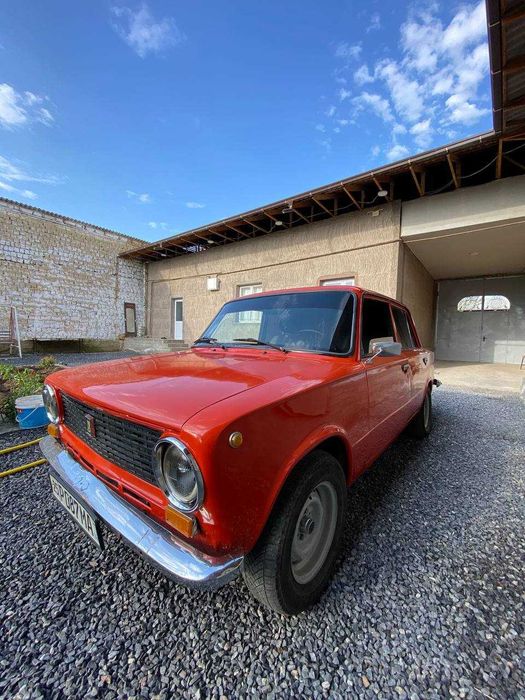 21011 sotiladi Holati yaxshi