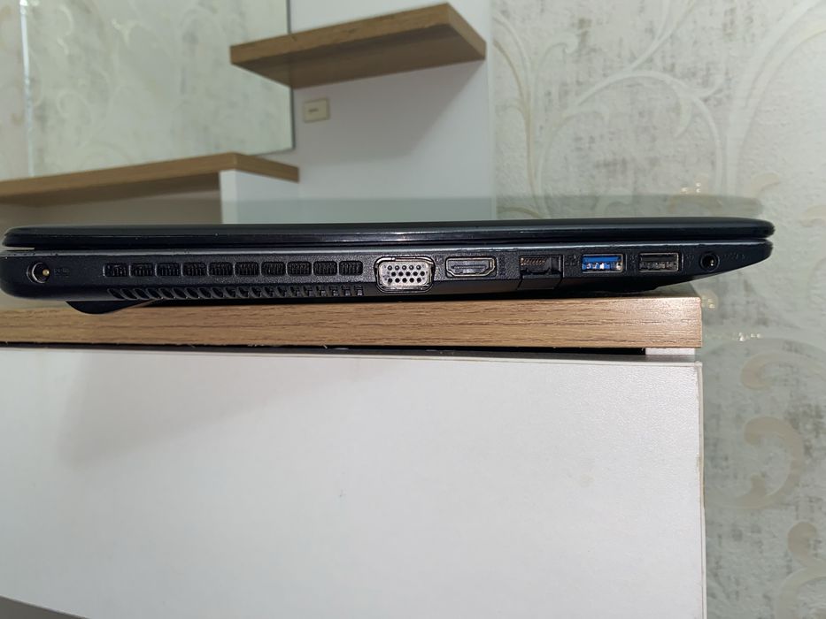 Ноутбук Asus x550CA