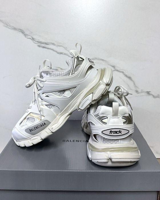 Balenciaga track full white