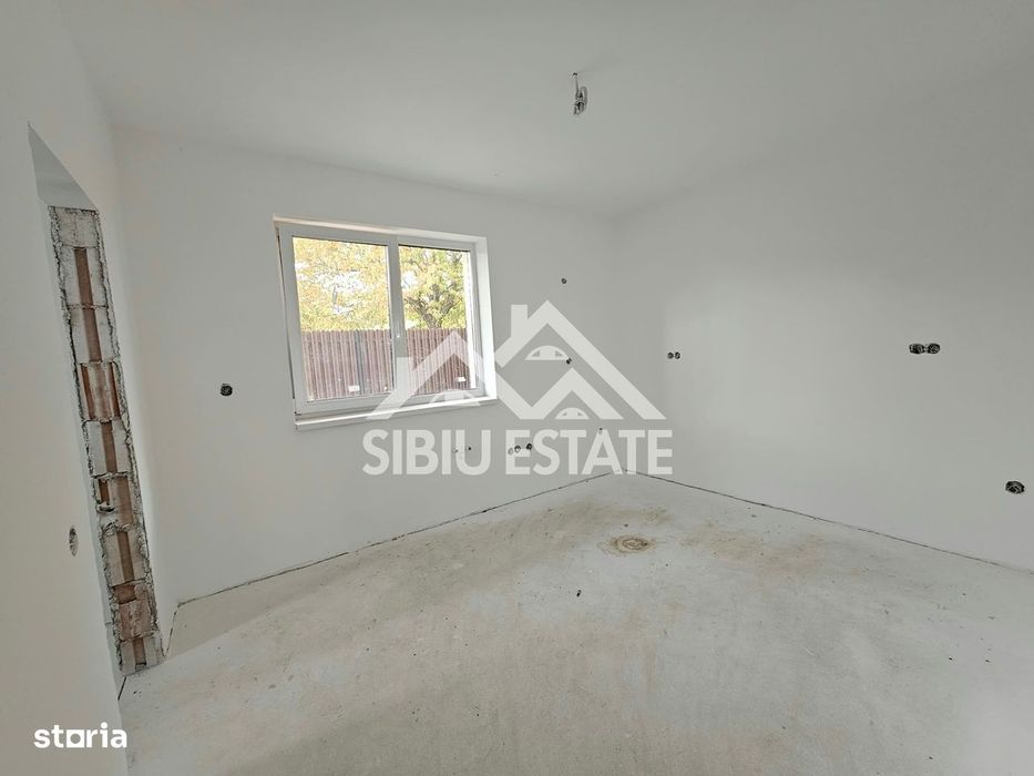 Casa Sibiu Calea Cisnadiei 4 camere, 2 bai, terasa NOU