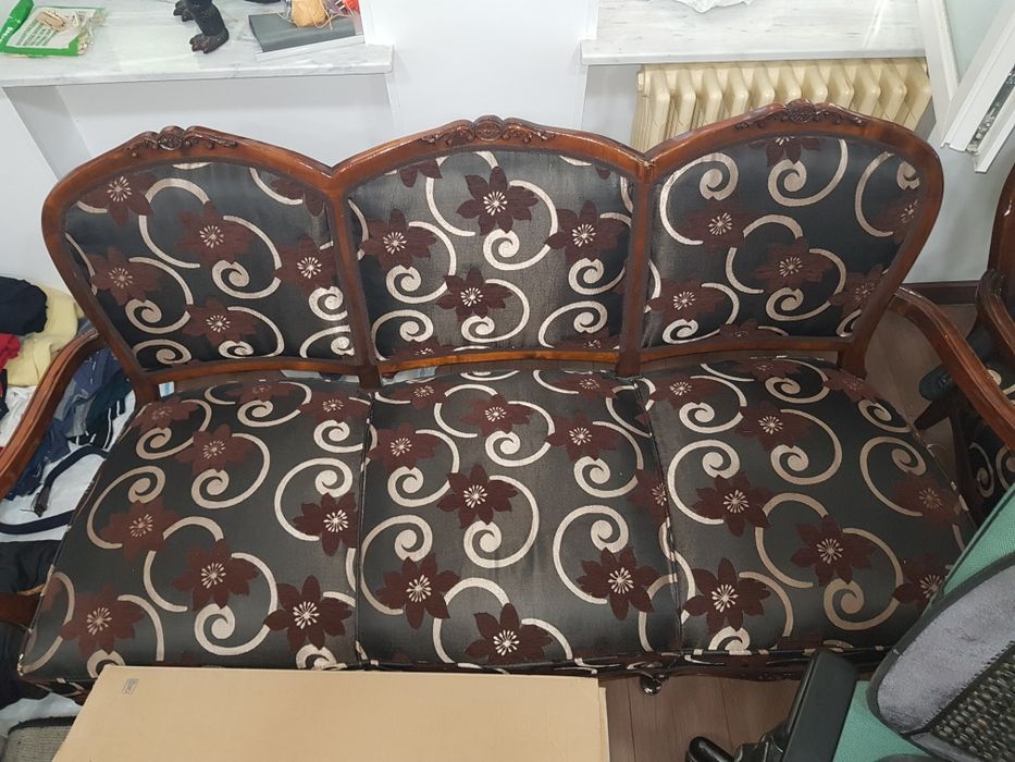 Set Canapea si 2 scaune lux vintige