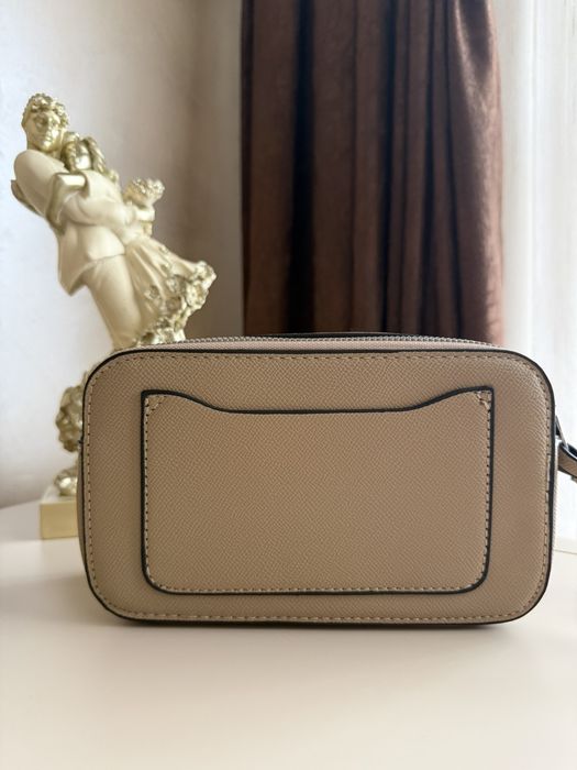 Чисто нови дамски чанти Guess