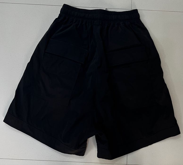 Pantaloni Scurti Made By Society