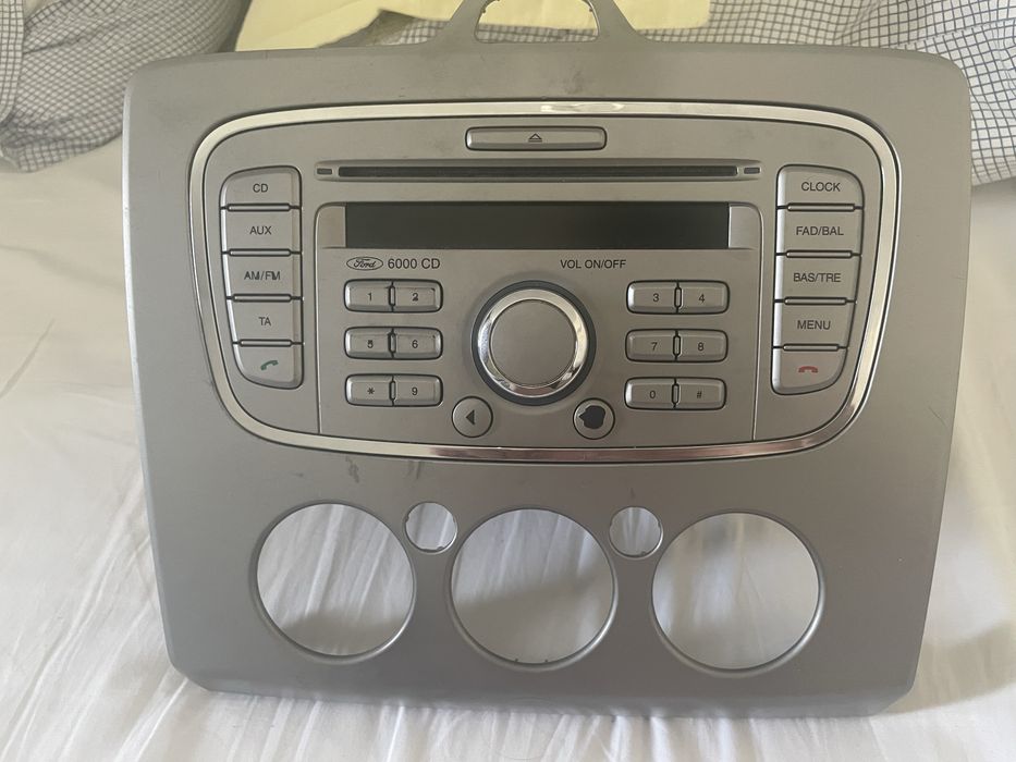 Radio CD 6000 Ford Focus MK2 (2005-2009) + Rama originală