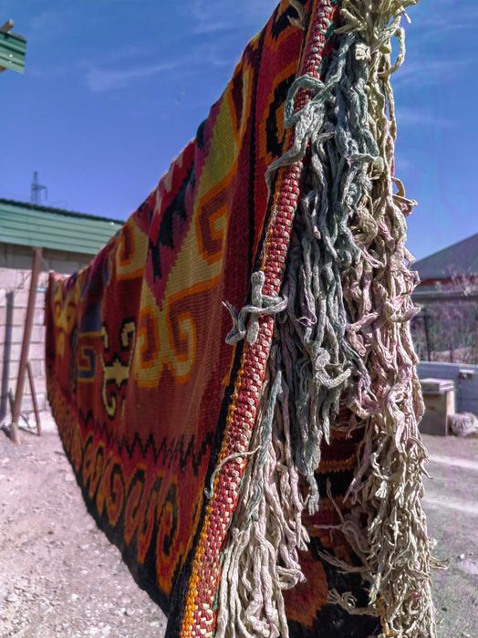 Ковёр ручной работы