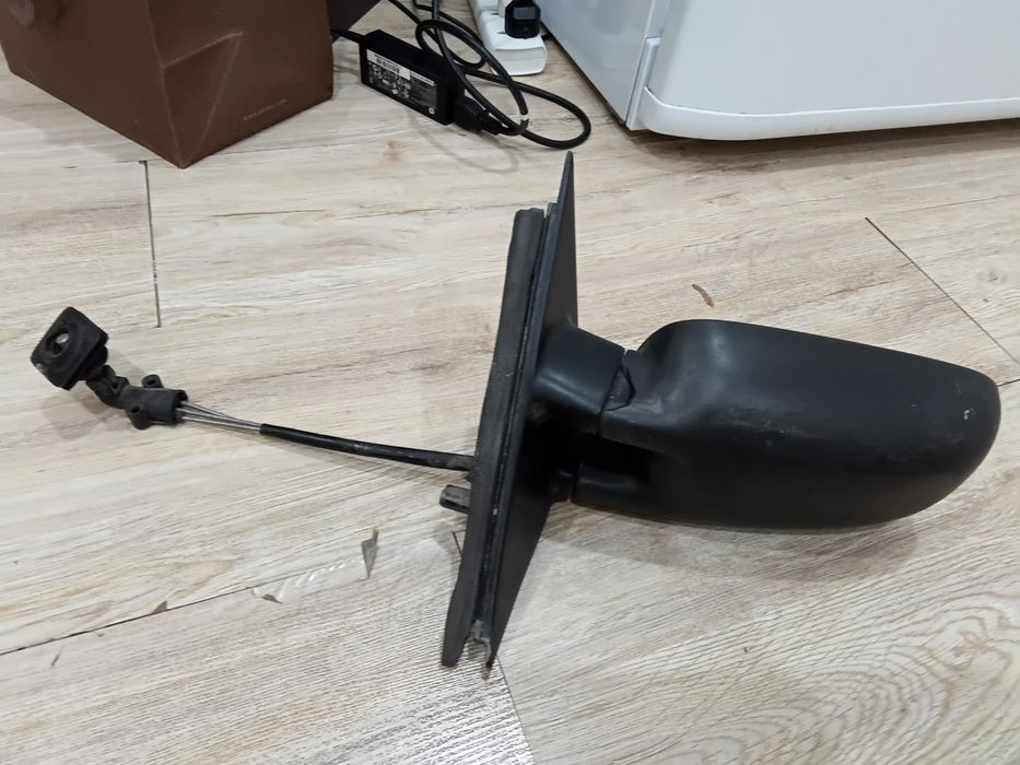 Зеркало на пассат б3 10.000тг