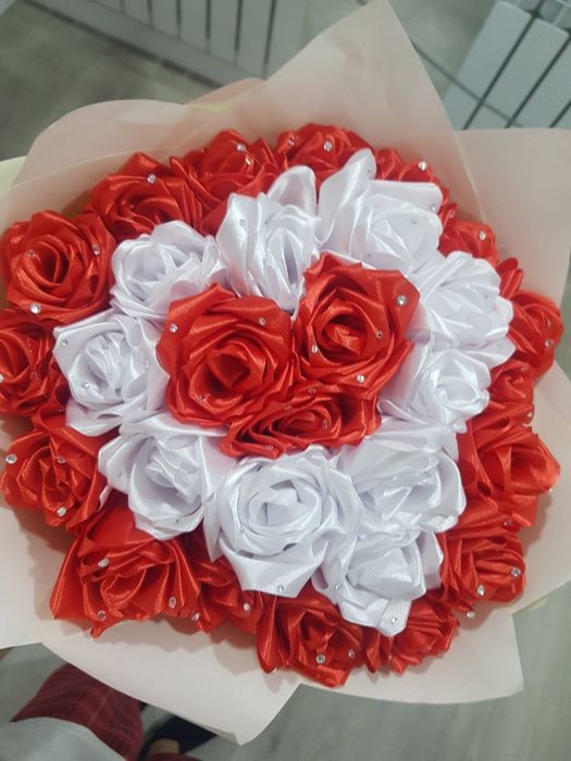 Букеты из атласной ленты