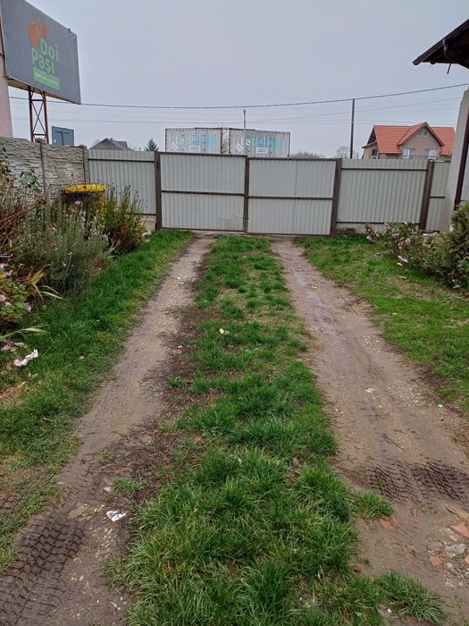 Inchiriez casa, teren, spatiu comercial, hala