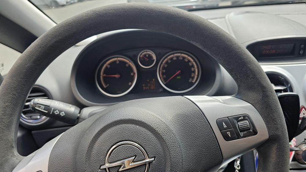 Opel CORSA 1.3 cdti
