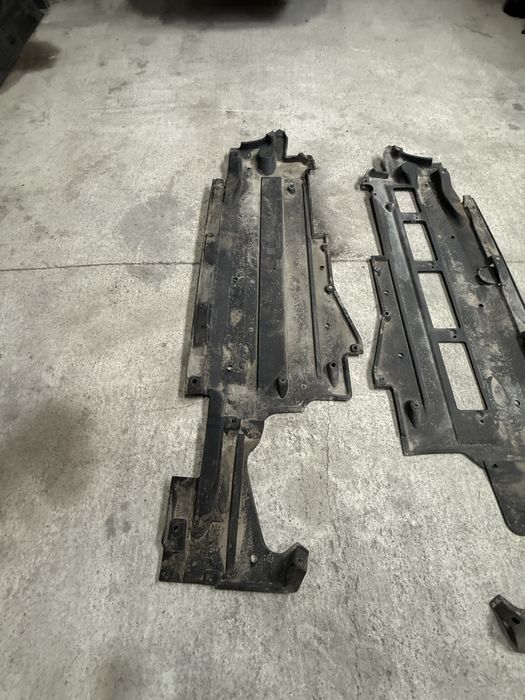 Scut lateral audi a6 c6 4f