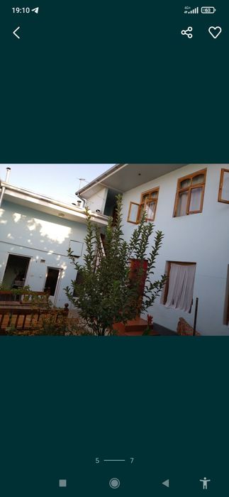 Участка сотилади 1 сотик, 2 этаж, 4 та хона,